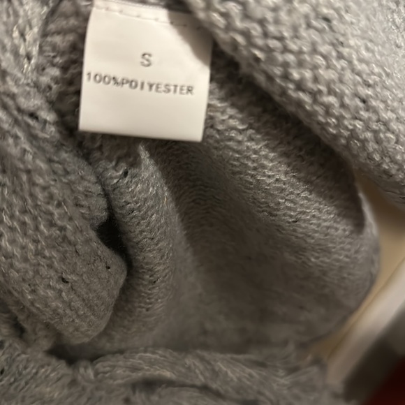 Sweater Wrap - Picture 4 of 4